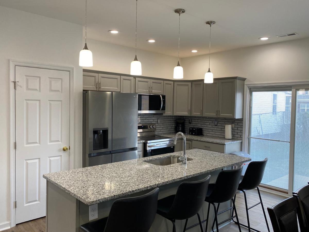 The Chesapeake Gray Villa Norfolk Exterior photo